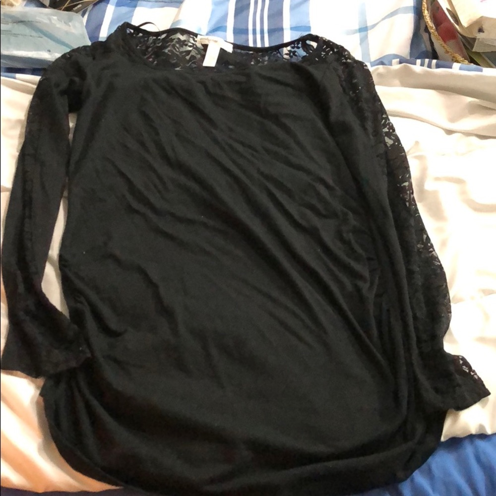 Top - Picture 2 of 3